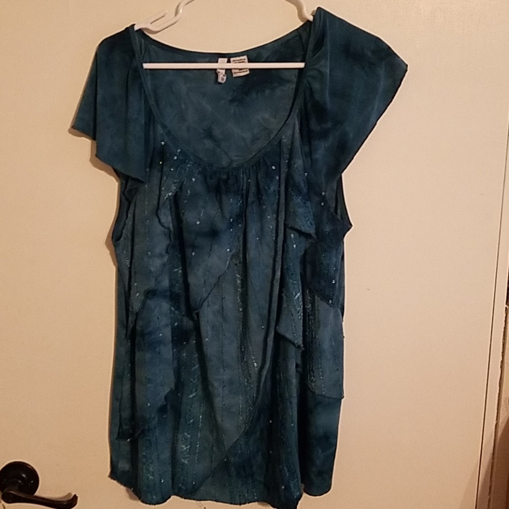 Teal cap sleeve shirt